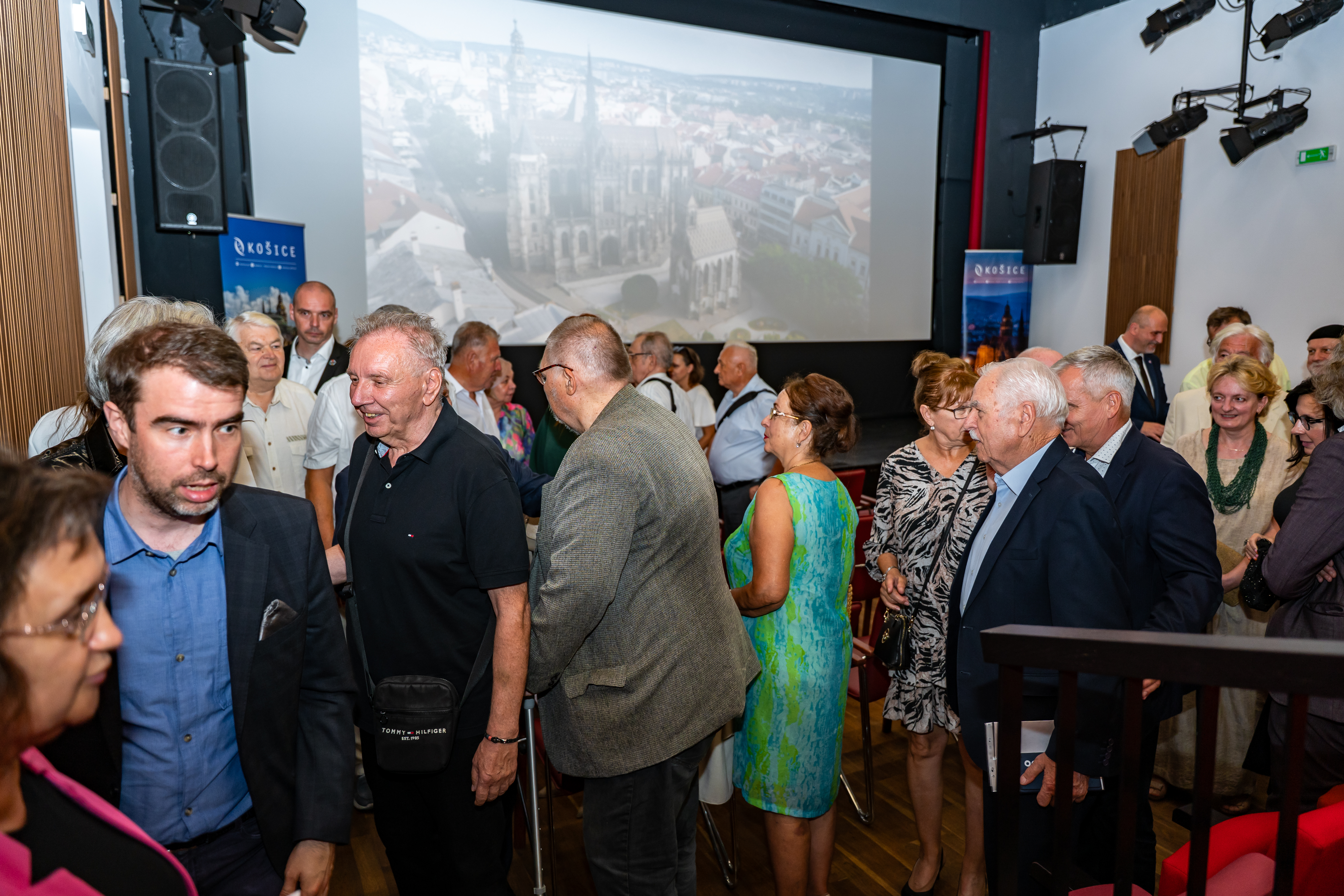 Premiera filmu prezidenta Rudolfa Schustera-40
